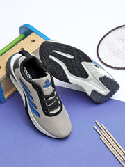UrbanMode Low Top Sneakers